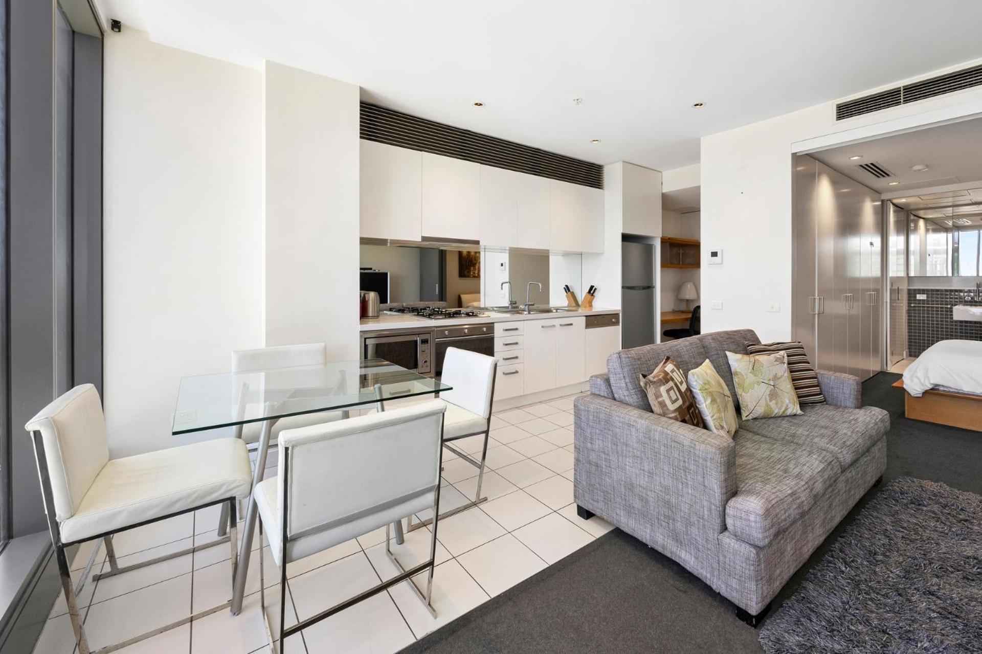 Luxury Designer Suite In Most Prestigious Location In Melbourne Eksteriør billede