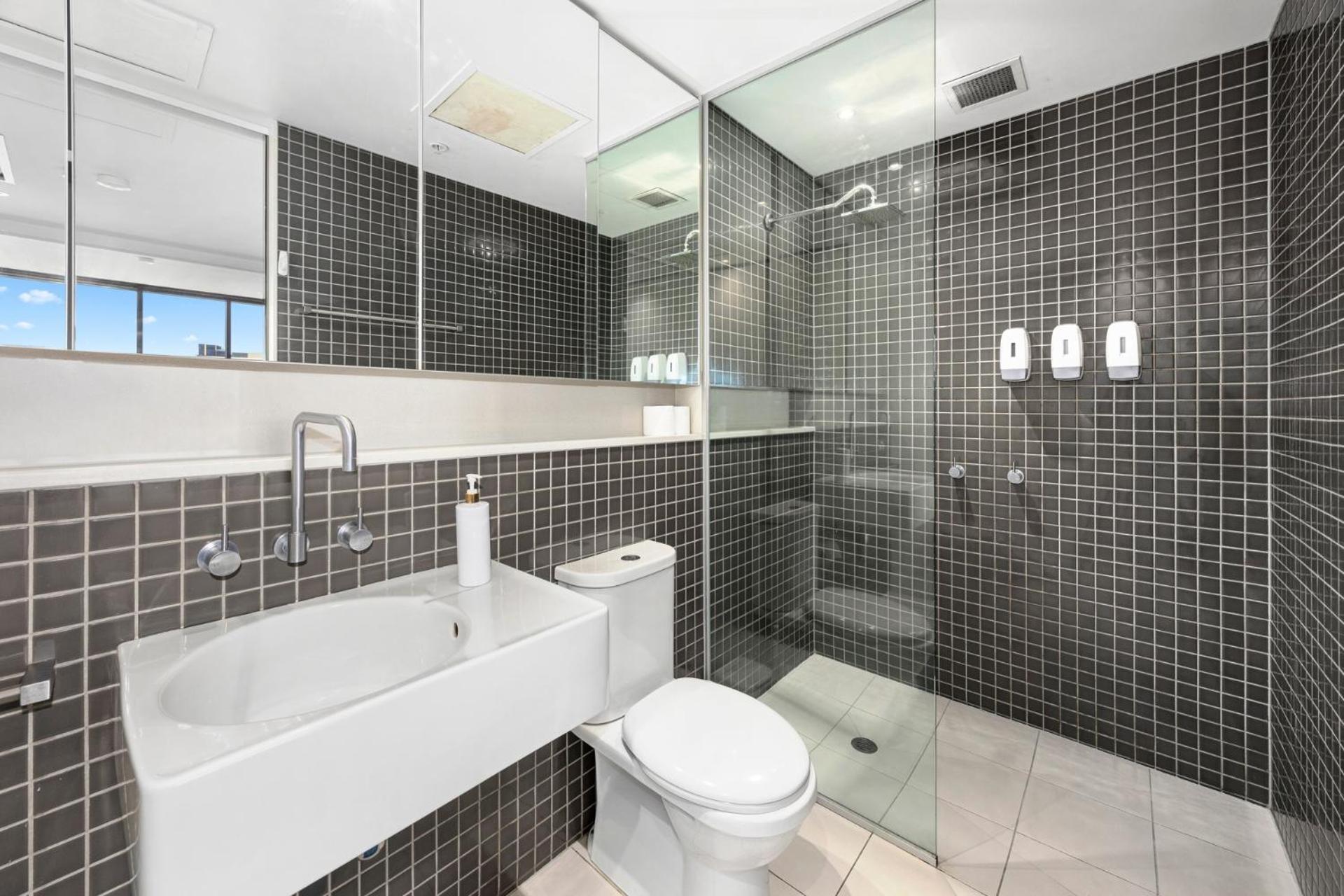 Luxury Designer Suite In Most Prestigious Location In Melbourne Eksteriør billede